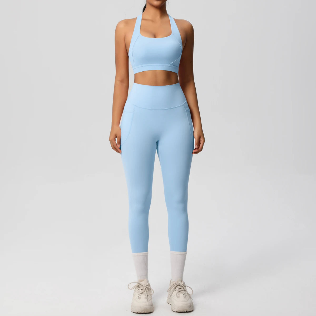 Pocketed Fitness Set – Sports Bra & High-Waist Leggings