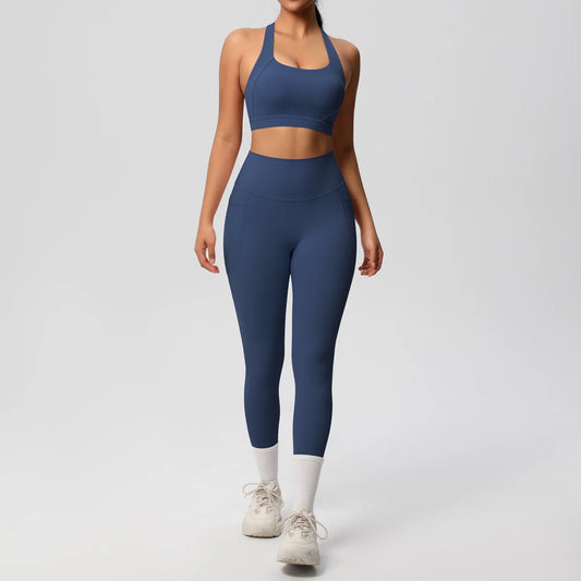 Pocketed Fitness Set – Sports Bra & High-Waist Leggings